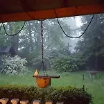 Casa de Férias Behagliches Haus Mit Kamin Und Waermepumpe Hohenthurm