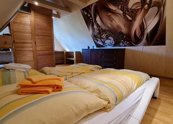 Behagliches Haus Mit Kamin Und Waermepumpe * Hohenthurm